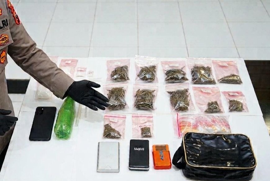 Polisi Ungkap Peredaran Narkoba di Kepanjen, Sabu dan Ganja Disita